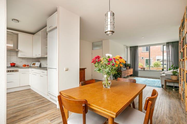 Foto 12 van Cantatelaan 13