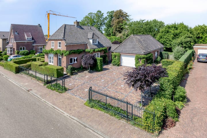 Photo 8 of Peter Zuidstraat 19