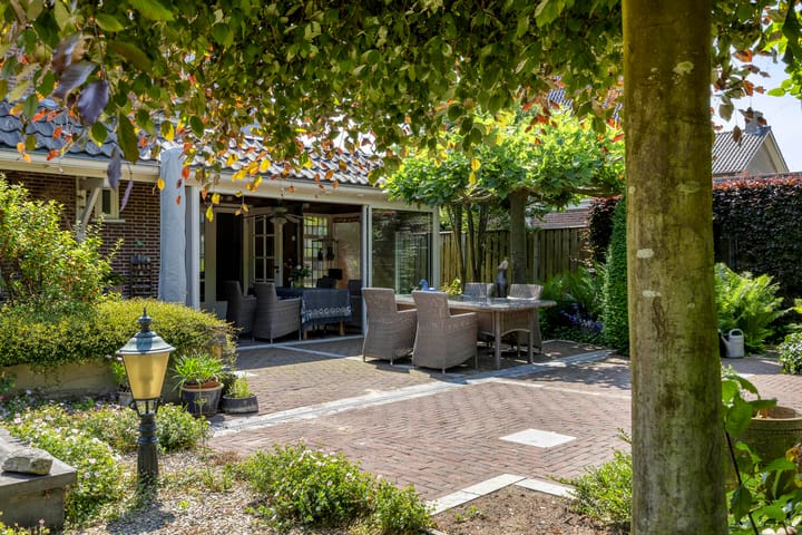 Photo 30 of Peter Zuidstraat 19