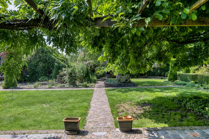 Photo 35 of Peter Zuidstraat 19