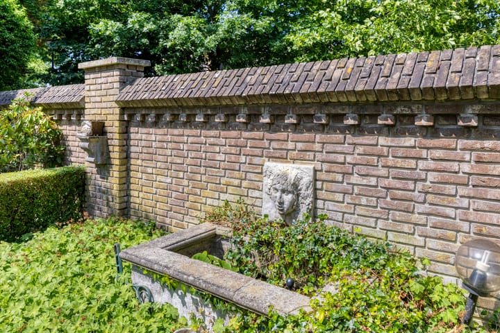 Photo 41 of Peter Zuidstraat 19