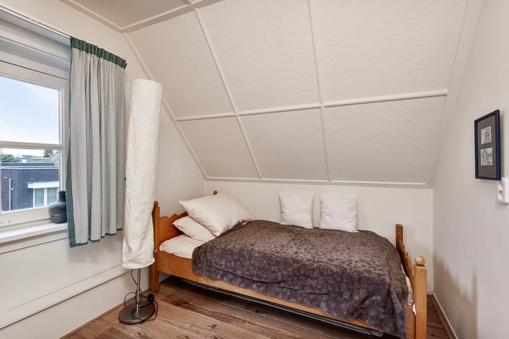 Photo 26 of Peter Zuidstraat 19