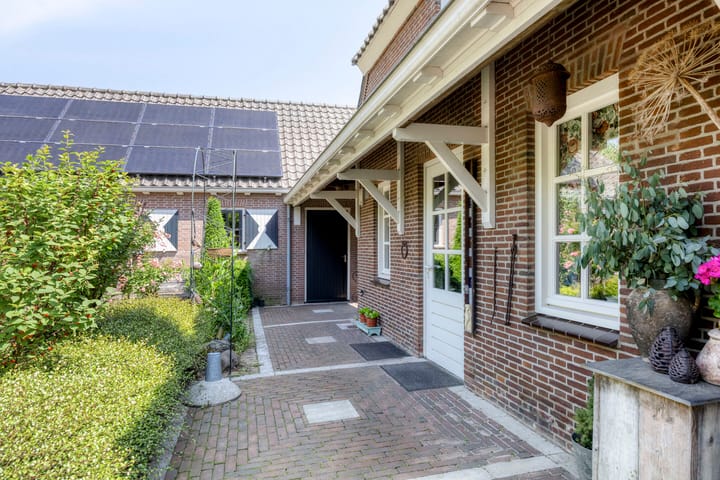 Photo 47 of Peter Zuidstraat 19