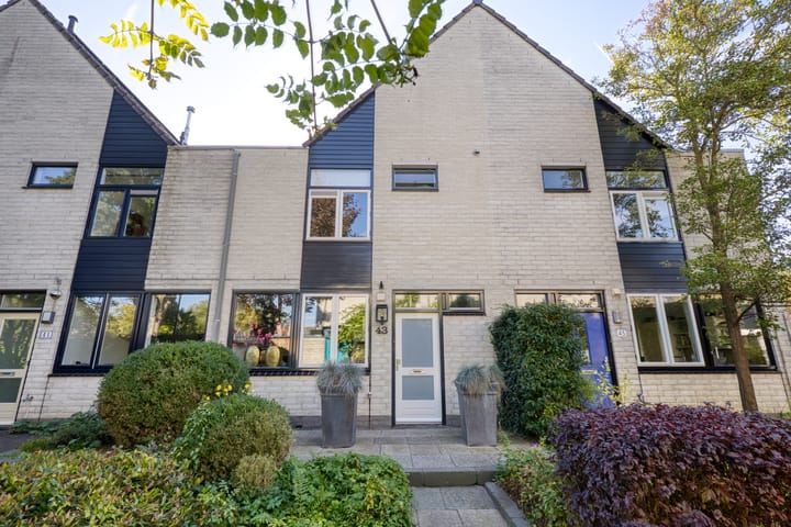 Foto 29 van Van Brerostraat 43