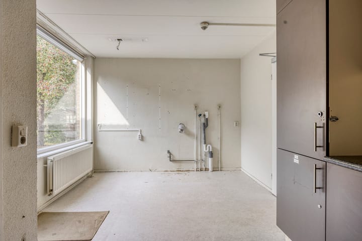 Photo 10 of Bertiusstraat 24