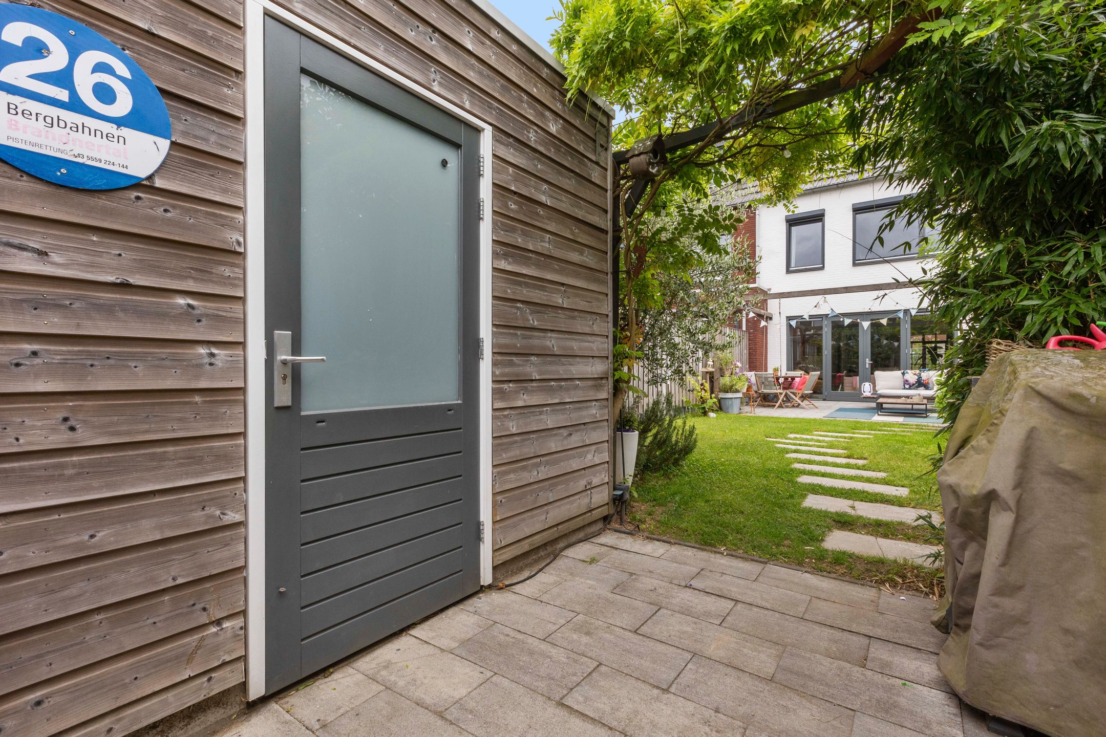 Foto 15 van Paterastraat 14