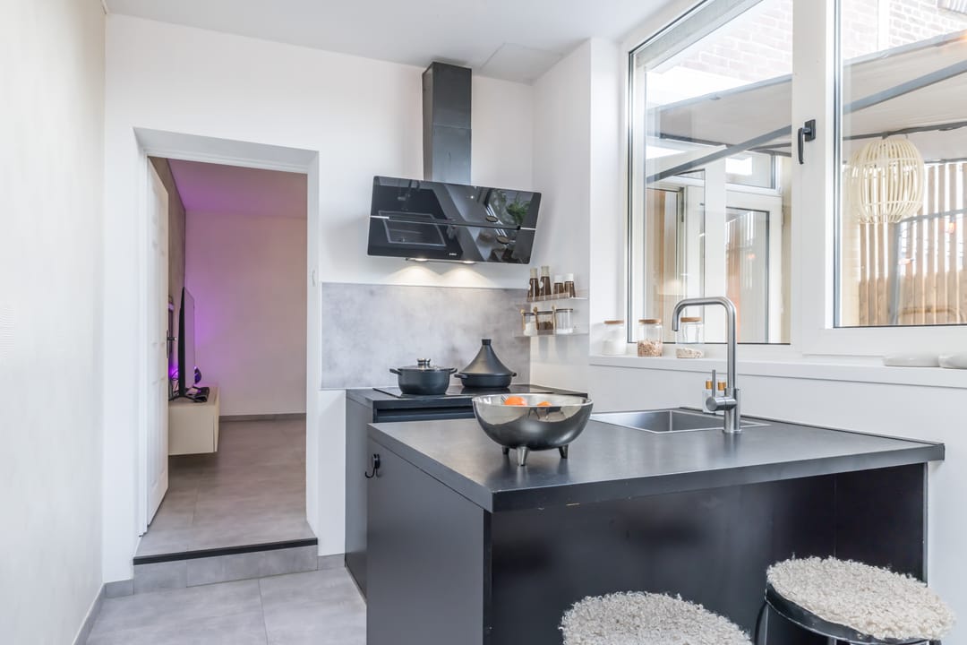 Photo 13 of Wilhelminastraat 147