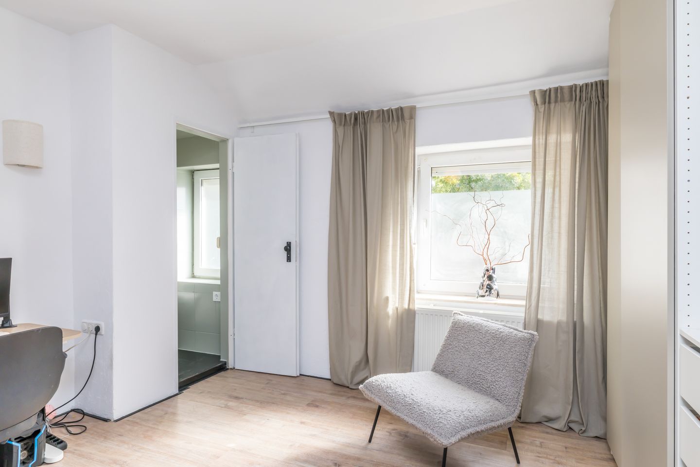 Photo 20 of Wilhelminastraat 147