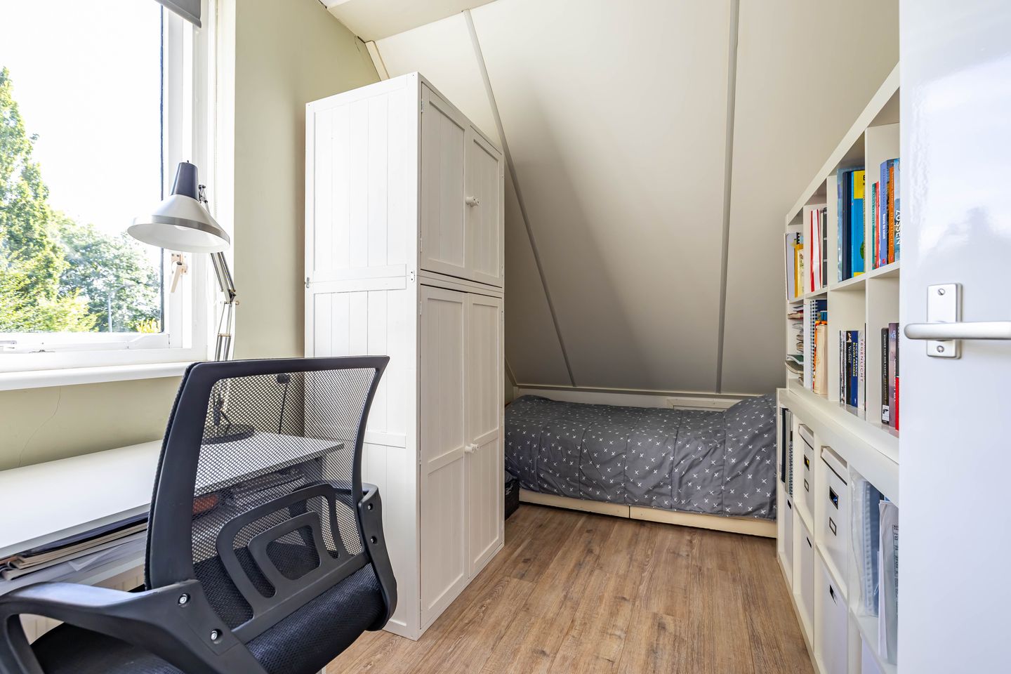 Foto 25 van Mensinge 7