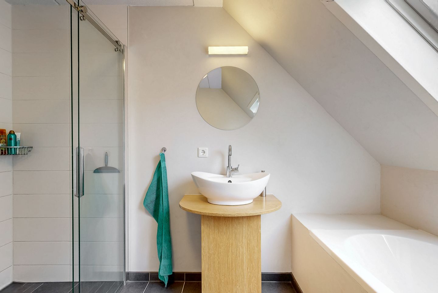 Photo 19 of Bennebroekstraat 17