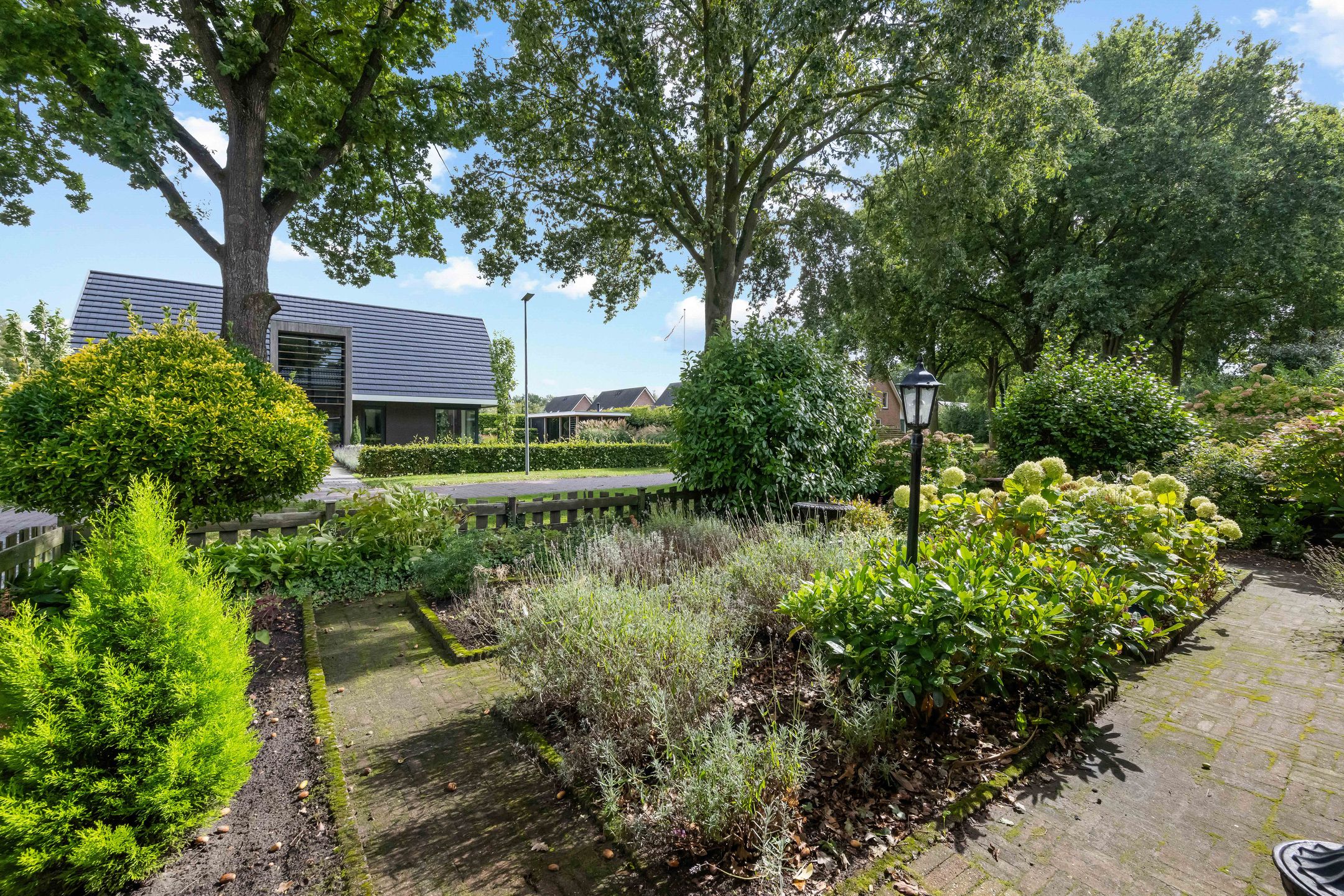 Photo 36 of Veltmanlaan 21