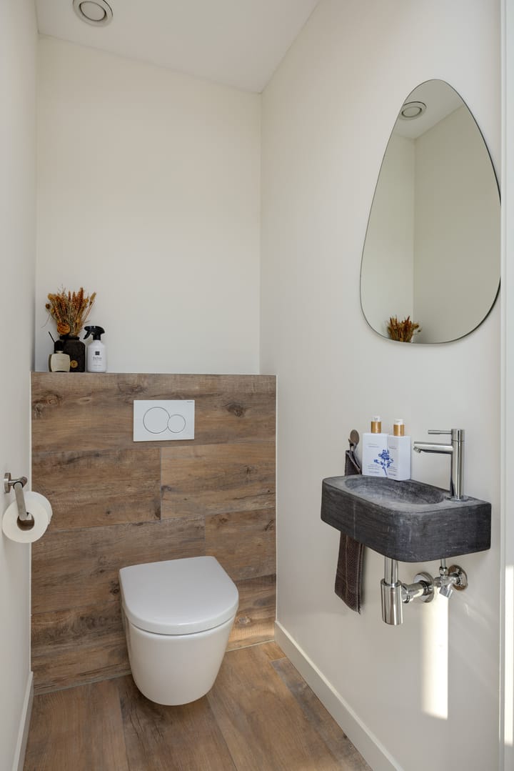 Photo 10 of Peelven 8-A