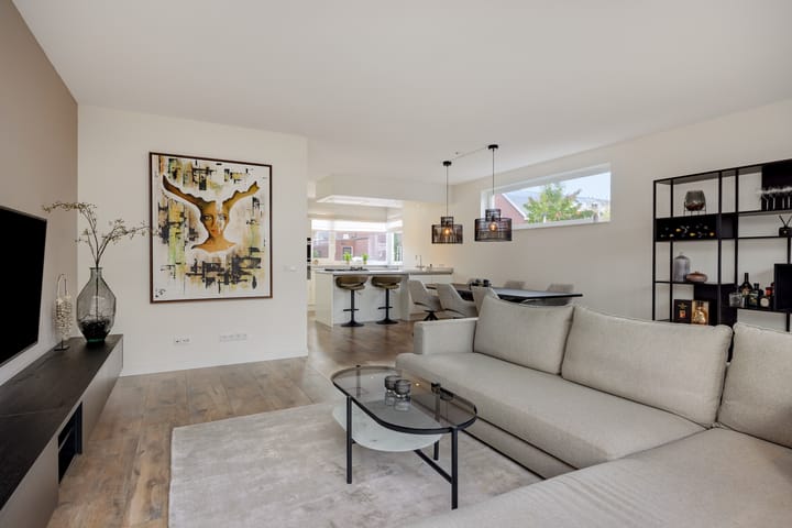 Photo 15 of Peelven 8-A