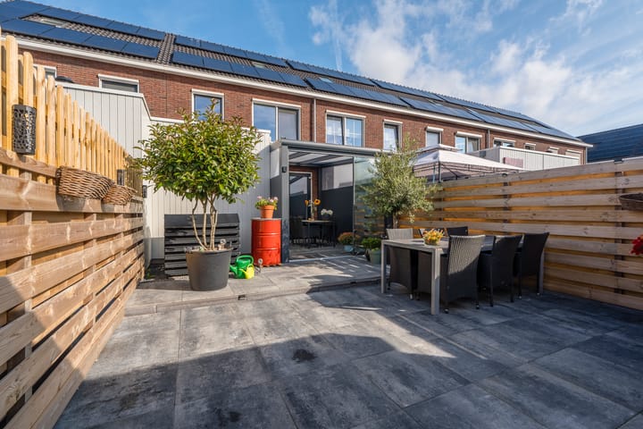 Foto 16 van Burgemeester Meesstraat 26