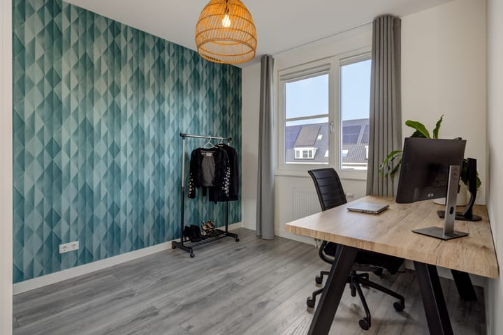 Photo 28 of Peelven 8-A