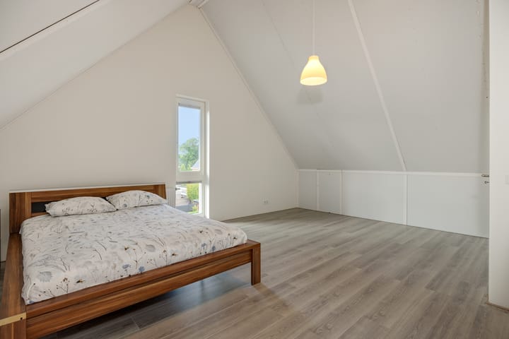 Photo 31 of Peelven 8-A