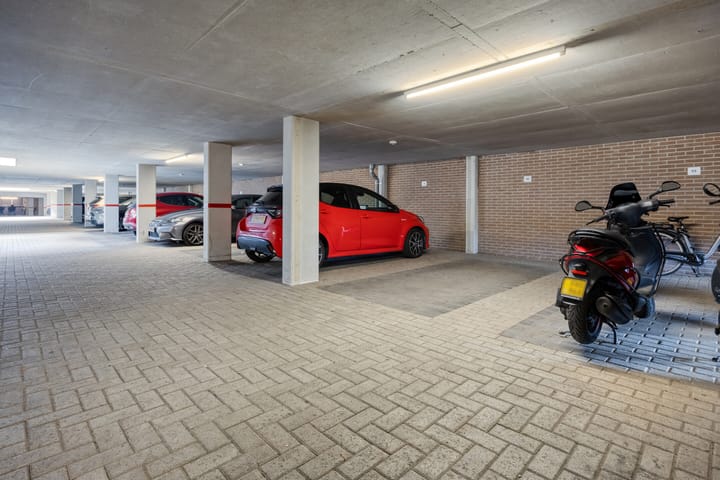 Foto 22 van Kerkewijk 83-E