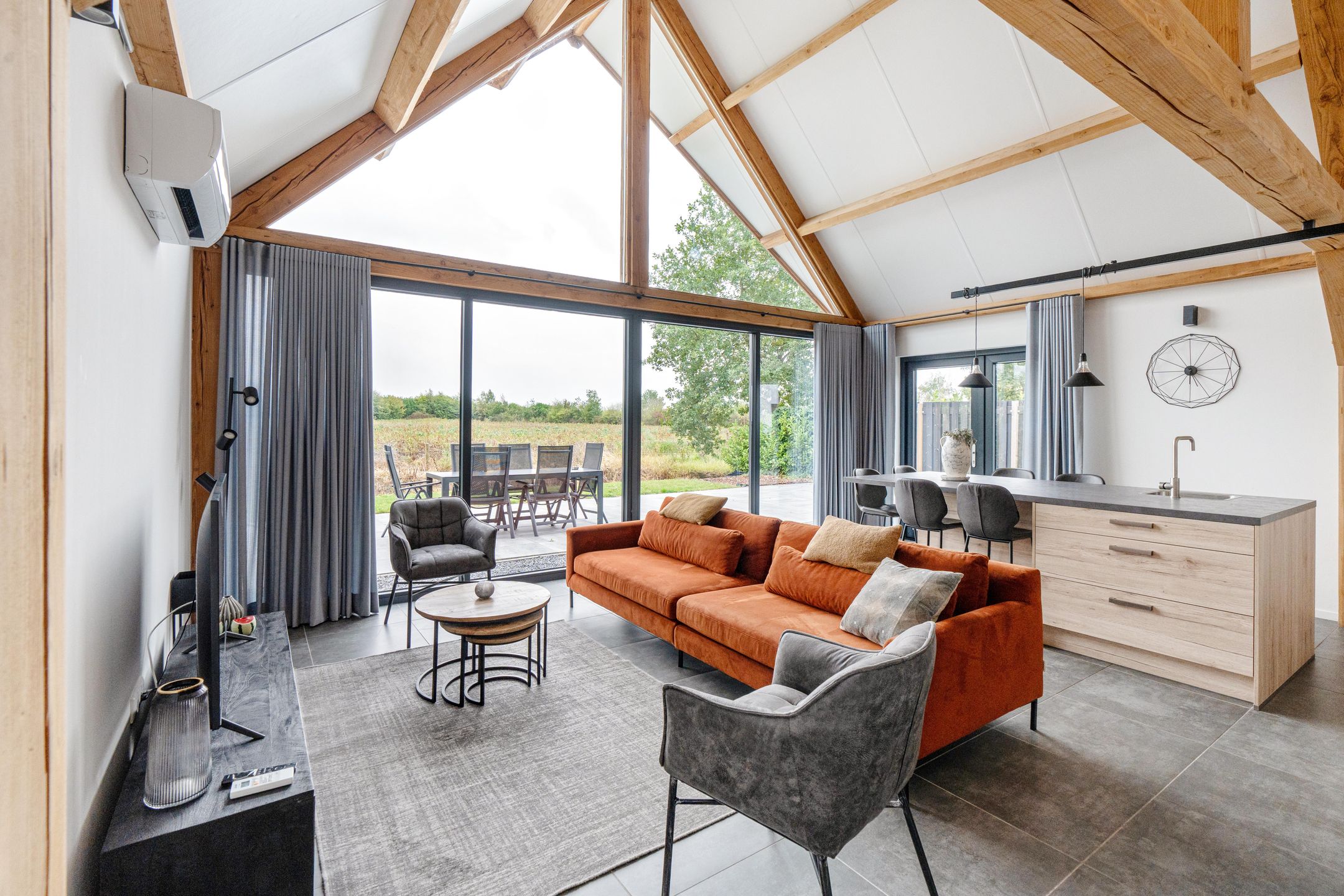 3-bedroom freehold villa in Baarle-Nassau — photo 3 of 5