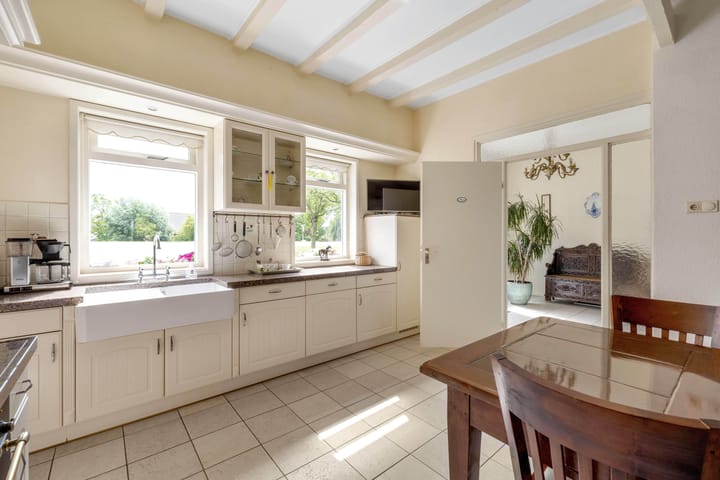 Foto 10 van Dorpsdijk 81