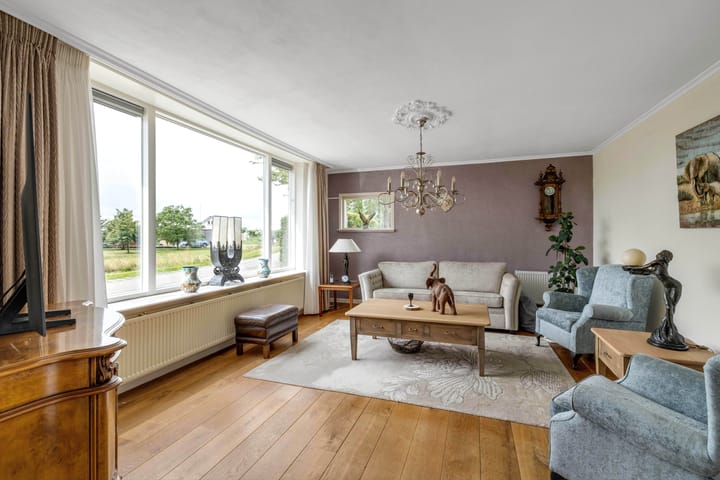 Foto 16 van Dorpsdijk 81