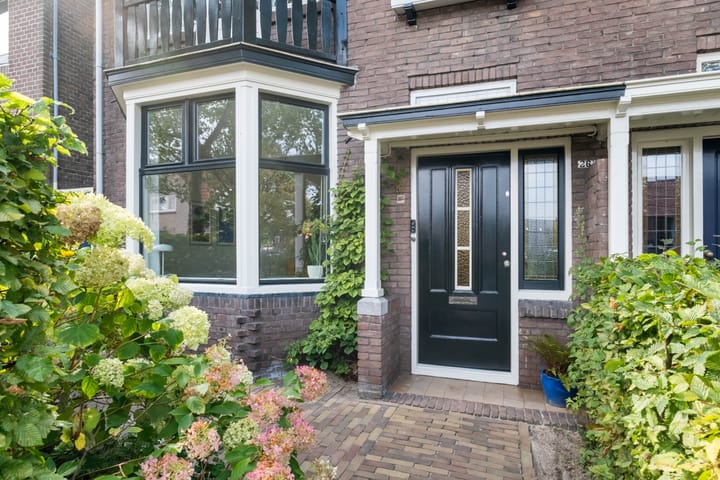 Photo 9 of Tjerk Hiddesstraat 26-B