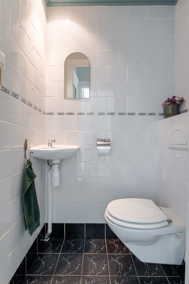 Photo 11 of Tjerk Hiddesstraat 26-B