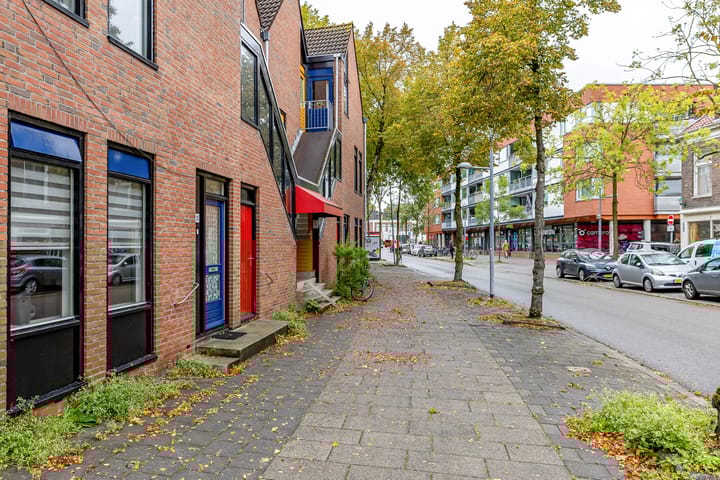 Foto 8 van Meeuwerderweg 25