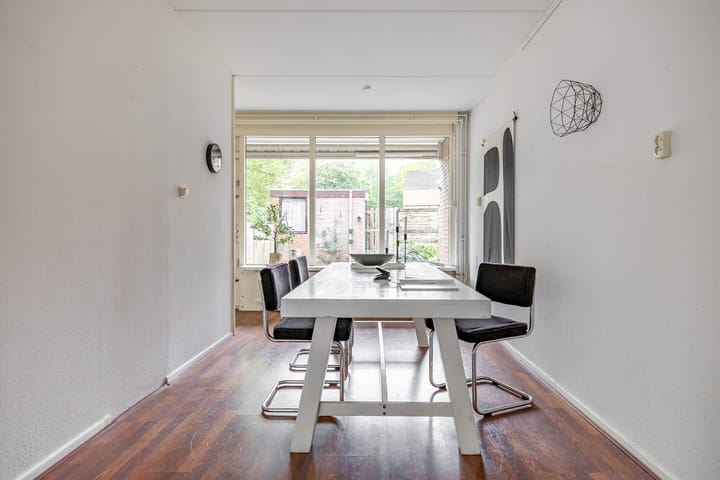 Foto 16 van Meeuwerderweg 25