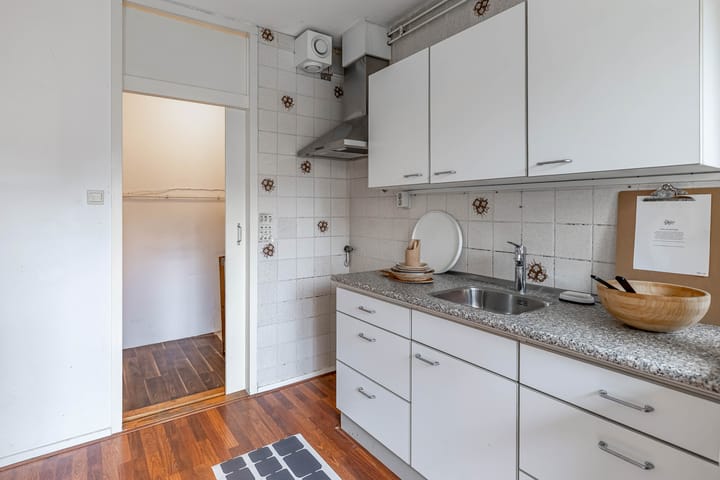 Foto 21 van Meeuwerderweg 25