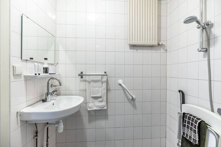 Foto 27 van Meeuwerderweg 25