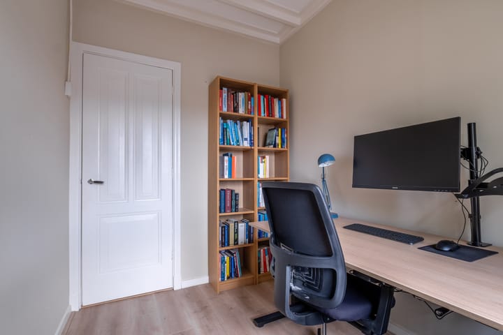 Photo 40 of Tjerk Hiddesstraat 26-B