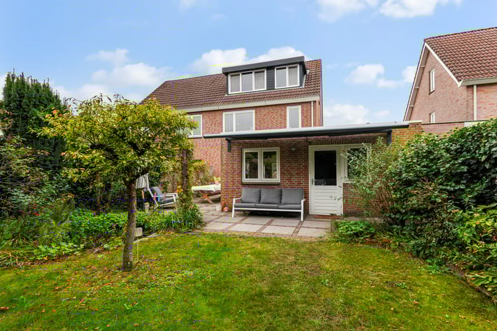 Foto 40 van Theo van Delftstraat 6