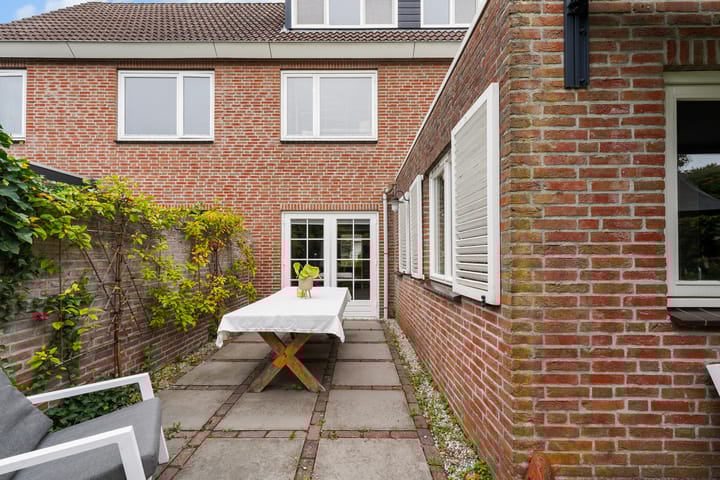 Foto 42 van Theo van Delftstraat 6