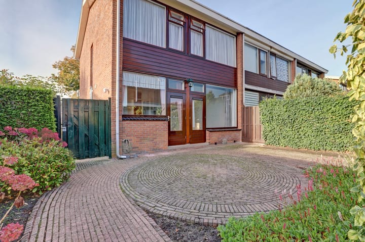 Photo 3 of Koningin Emmalaan 93