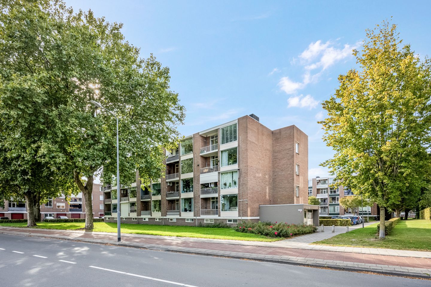 Foto 4 van Schrijverspark 173-01