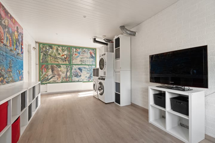 Foto 30 van Benedenschap 6