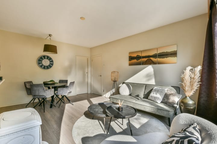 Photo 10 of Zeemanstraat 78