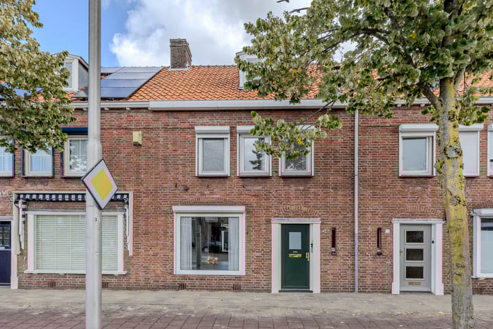 Foto 38 van Ringbaan-Oost 24