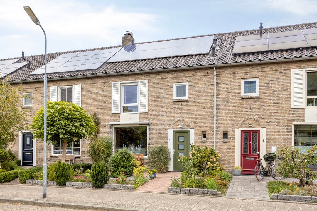 Foto 1 van Brucknerstraat 12