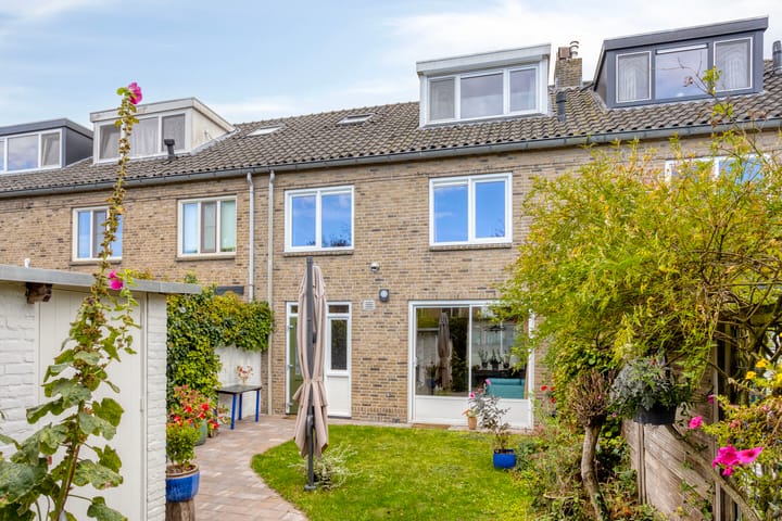 Foto 11 van Brucknerstraat 12