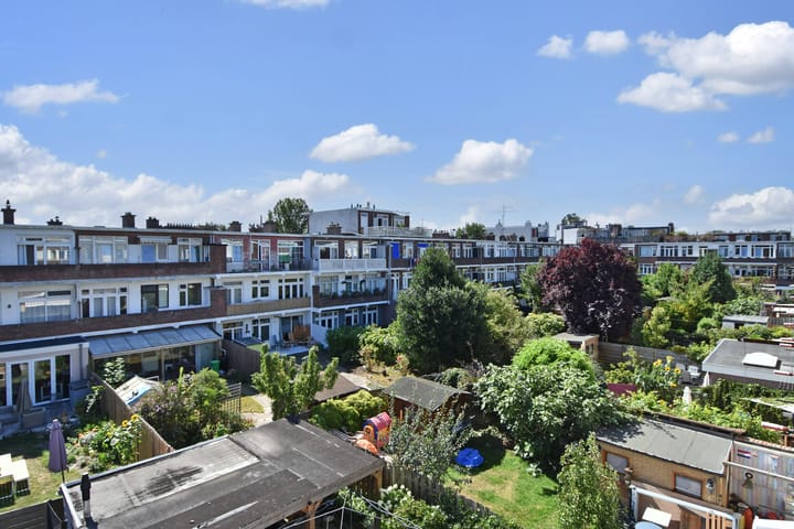 Foto 11 van Perenstraat 76