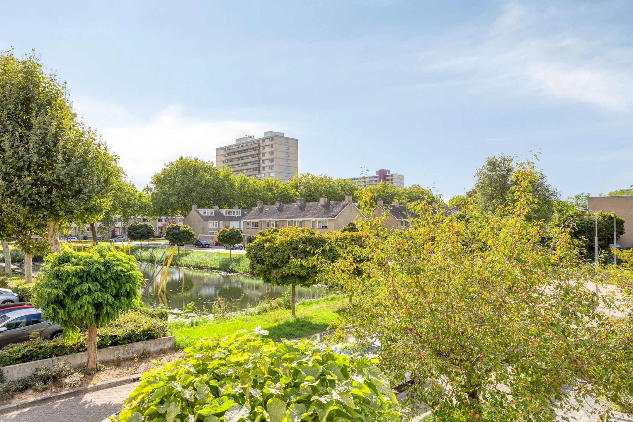 Foto 15 van Brucknerstraat 12