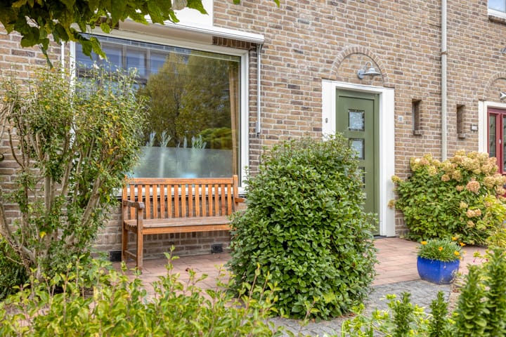 Foto 26 van Brucknerstraat 12