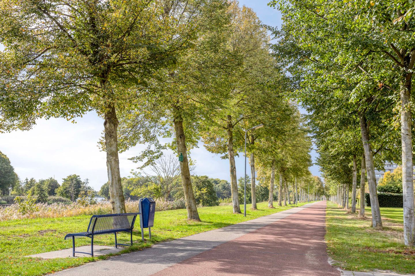 Foto 29 van Brucknerstraat 12