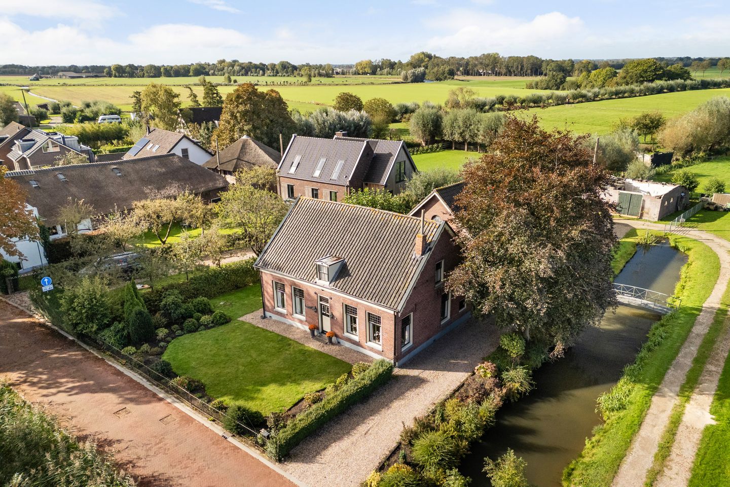 Foto 4 van Julianalaan 16