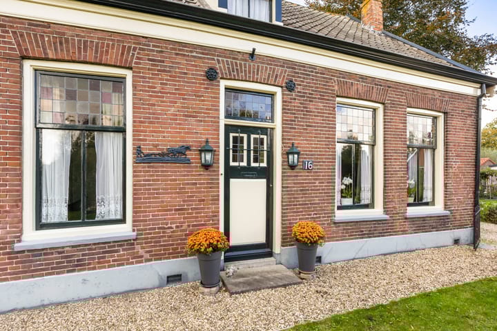 Foto 7 van Julianalaan 16