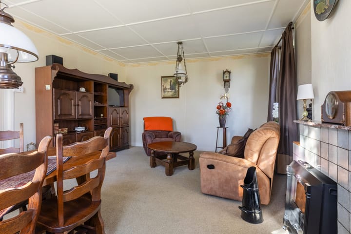 Foto 12 van Julianalaan 16