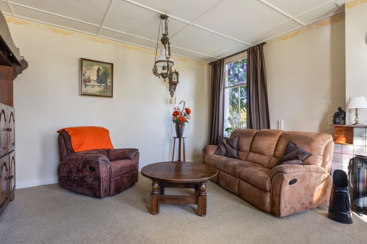 Foto 13 van Julianalaan 16