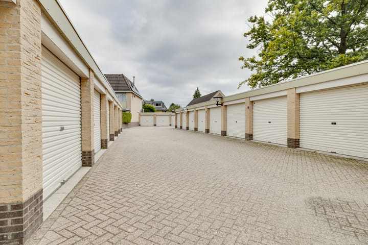 Foto 25 van Loolaan 352