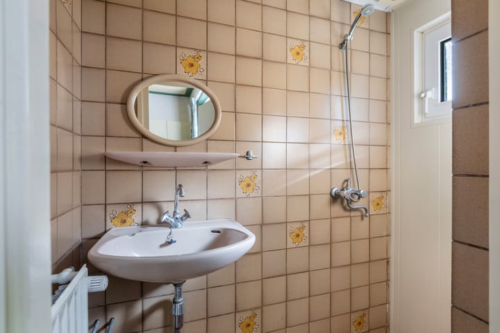 Foto 24 van Julianalaan 16